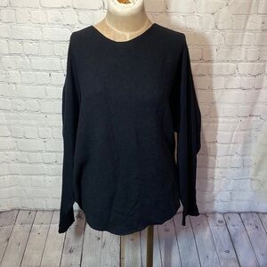 Black Sweater with tapered sleeves